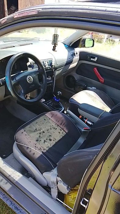 Golf 4 1.6 benzyna