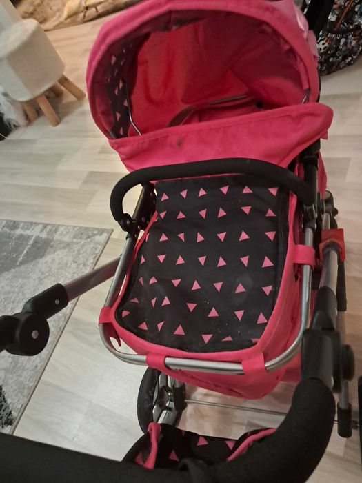 Wozek dla lalek z wypinaną gondolą