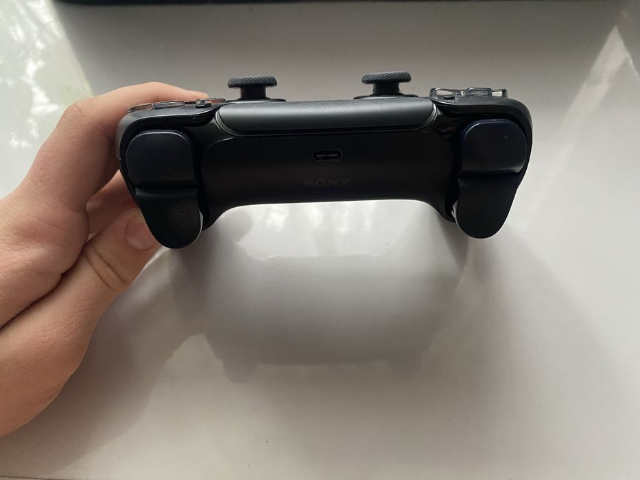 Геймпад PS5 чорний