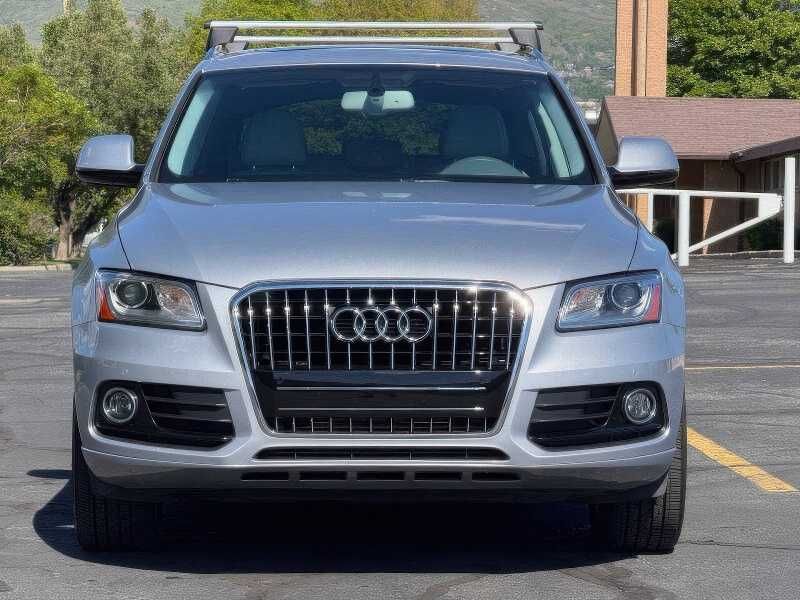 2016 Audi Q5 2.0T quattro Premium Plus