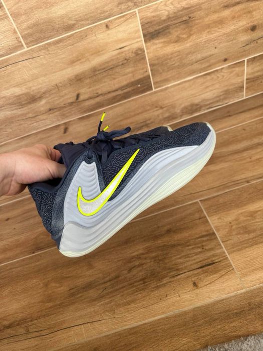 Кроссовки Nike Giannis Freak 7