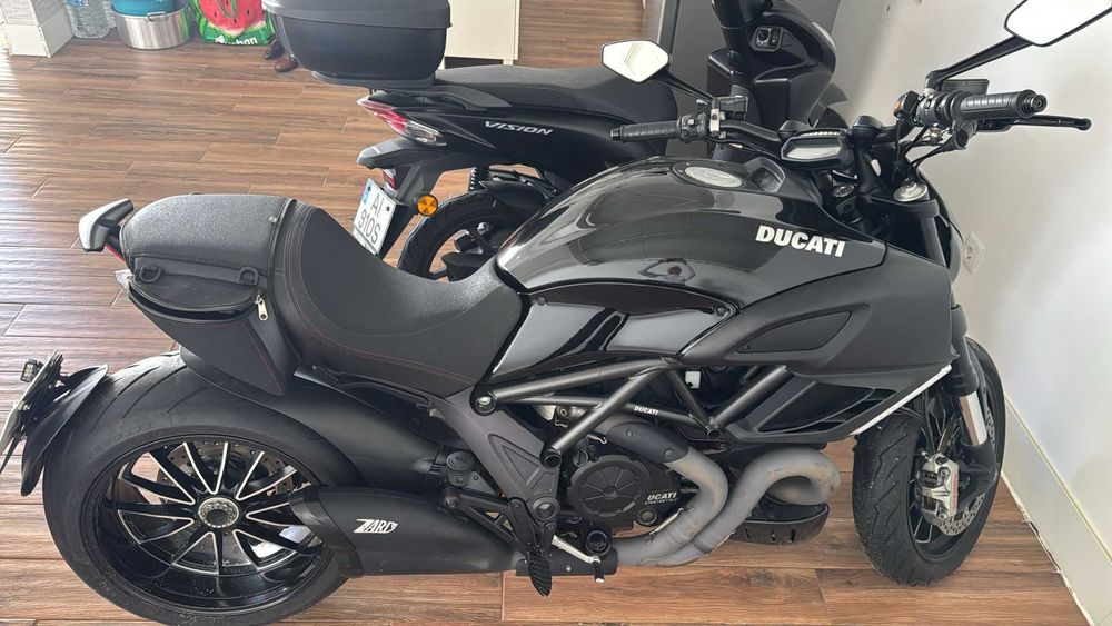 Ducati Diavel 1200