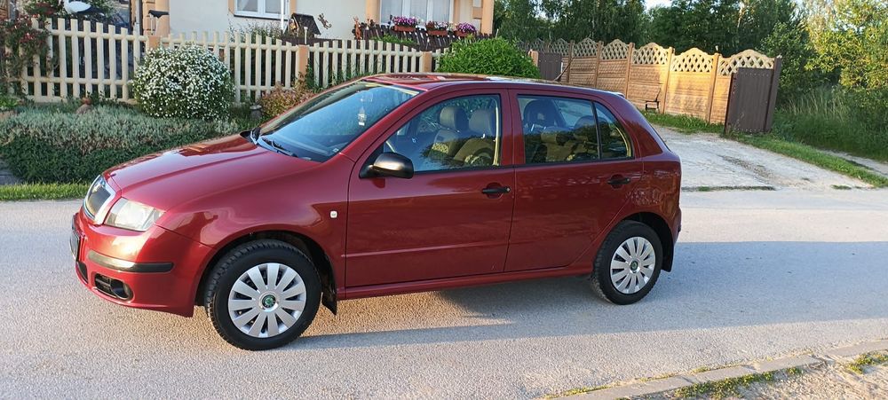 Skoda Fabia 1,2 benzyna 2006 rok mały przebieg 164 tys.