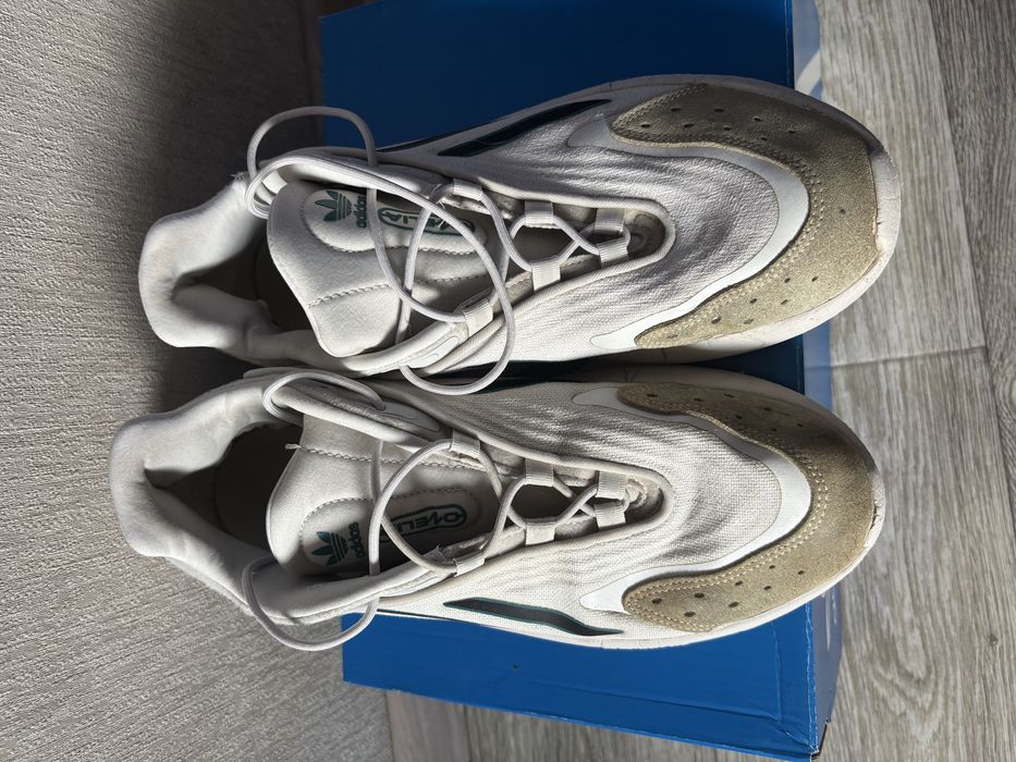 Кроссовки Adidas Ozelia 44.5