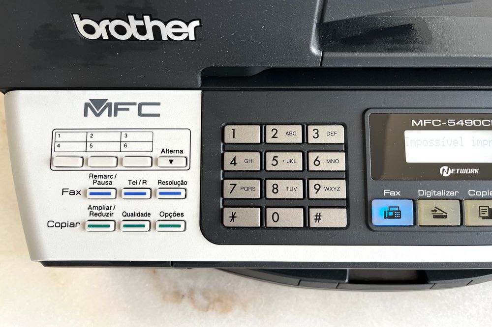 Impressora multifunções BROTHER c/ tinteiros novos - 50€