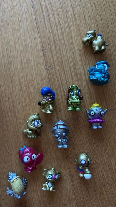 Coleção de Zomblings com extras