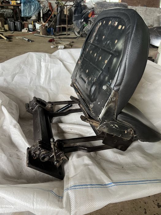 Польське Сидіня для трактора мтз