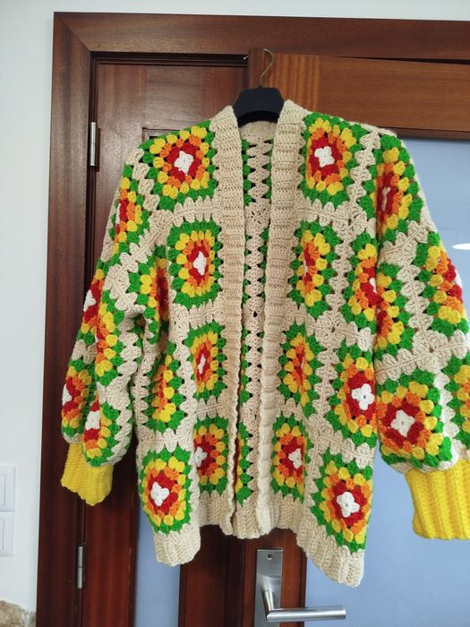 Casaco feito á mão