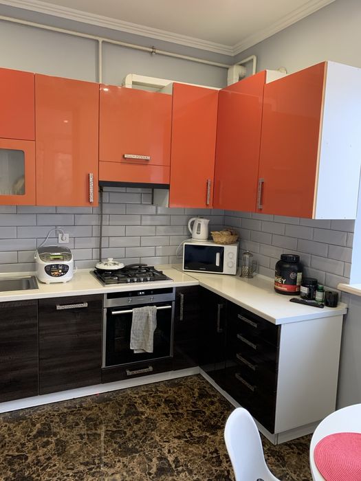 Продаж 3 кімн центр