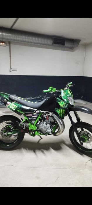 Kawasaki kmx 125 (11kw)
