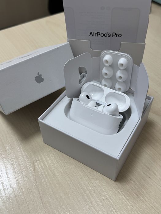 Навушники Apple Airpods Pro 2 Generation