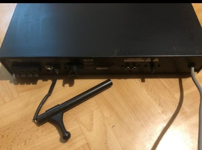 NAD 4150 Stereo Tuner