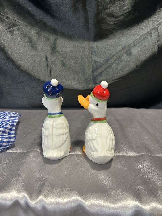 Solniczka i pieprzniczka – Kaczka i kaczorek – Ceramiczny zestaw