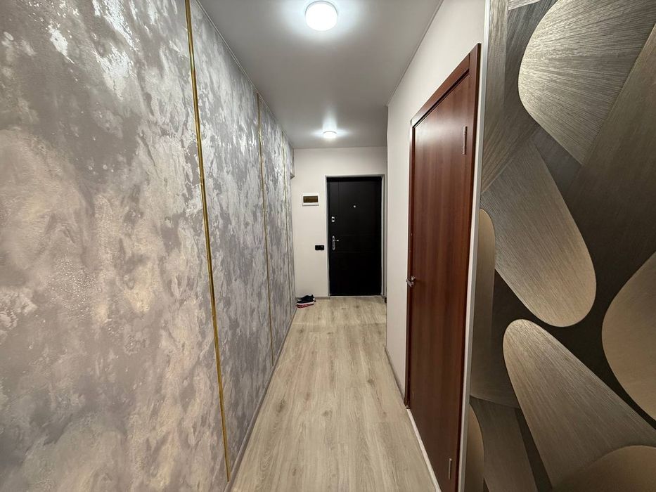 Продам 2 к квартиру ЖК " Оберіг", пр-кт Б.Хмельницького 229