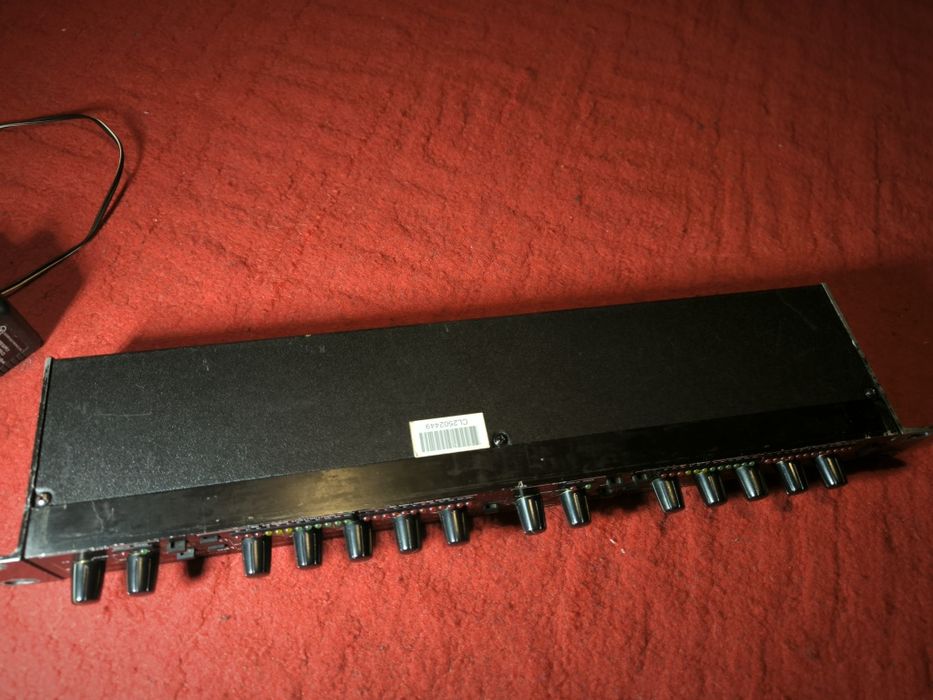 Продам Компресор лімітер Alesis 3630