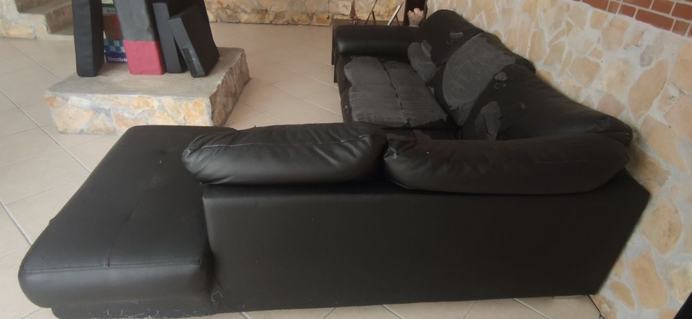 Sofá preto 2,40 x 2,00