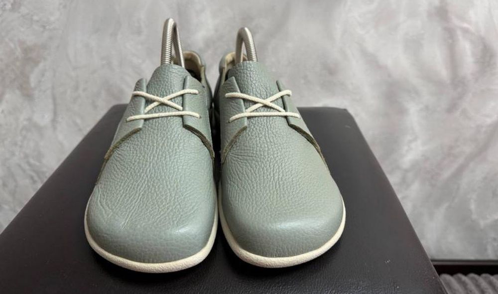 Нові Жіночі шкіряні анатомічні кросівки dansko