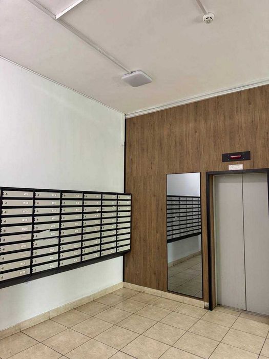 Продається компактна 2-кімнатна квартира, Центр, працюємо з держ. програмами