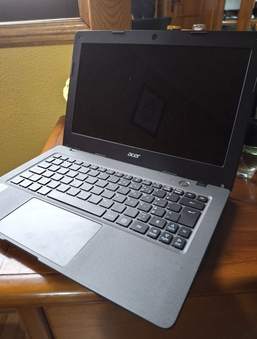 Acer not very used64553066287874122