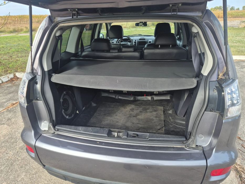 Mitsubishi Outlander Mitsubishi Outlander II 4x4 2.0 DID