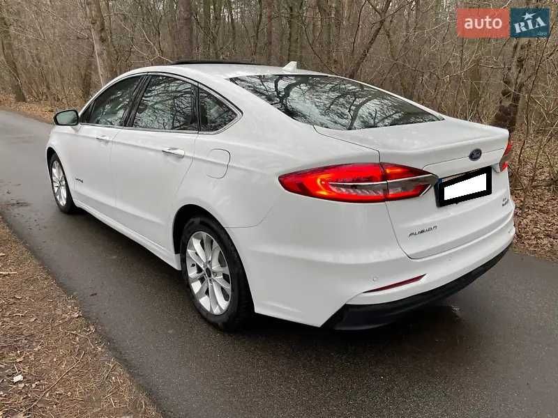 Аренда авто 650грн выкуп оренда под такси Jetta Fusion Camry гибрид