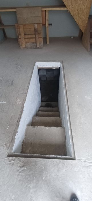Продам гараж гбк 24