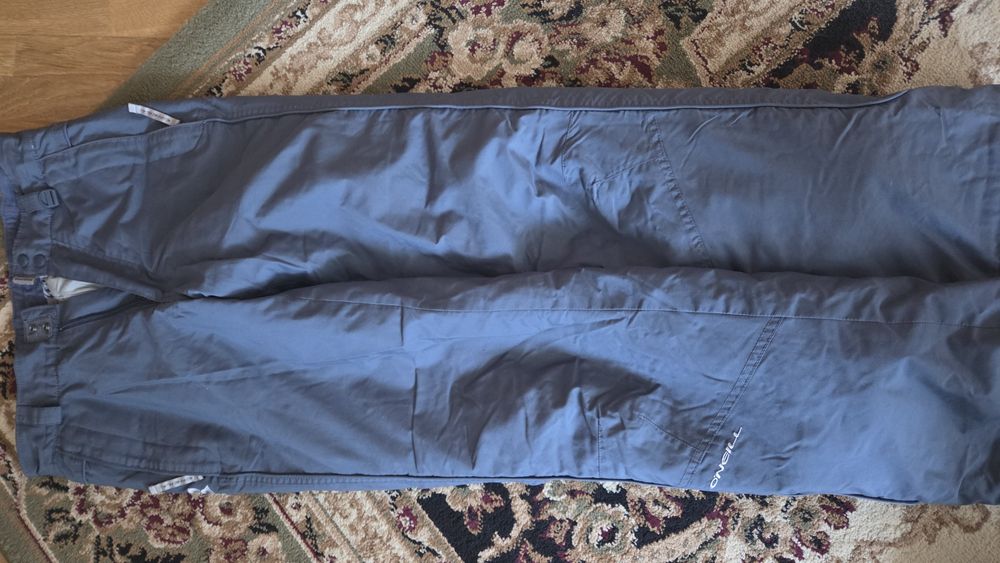 Лижні штани в ідеальному стані