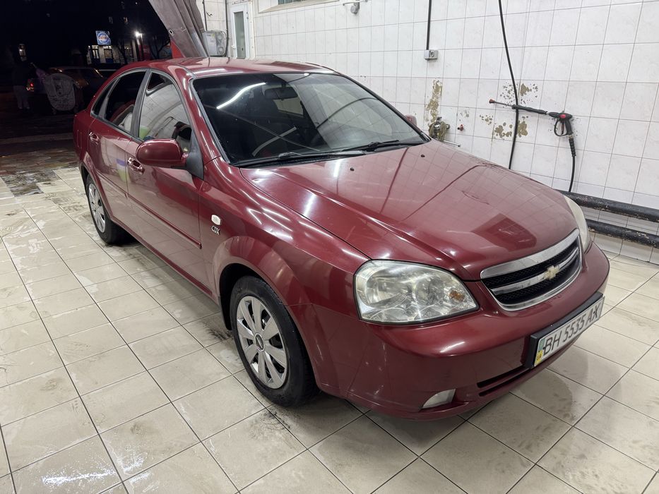 Chevrolet Lacetti 2006 год автомат работает хорошо(масло поменяно)
Двигатель после полной ревизии замена колец,компенсаторов,сальников,прокладок,ГРМ новый,ролики,провода,свечи,замена масла,фильтра .
Кузов не гнилой и без рыжиков! 
ГЛУПЫХ ВОПРОСОВ НЕ ЗАДАВАТЬ
Машина продается по техпаспорту снятия с учета не будет .
Машина оформленная на фирме !