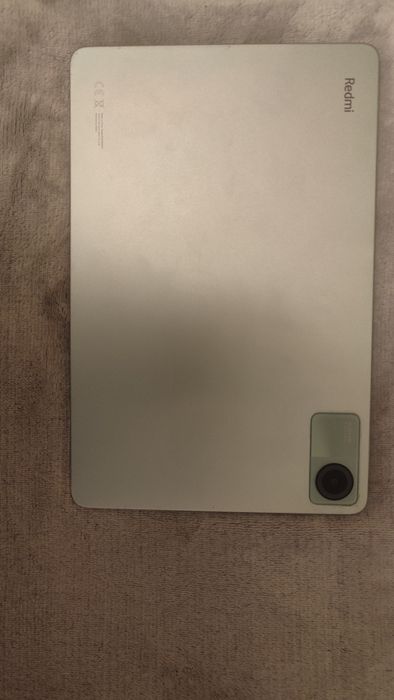 Xiaomi Pad SE б/у на 256 гб