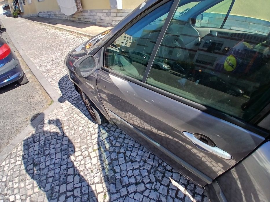 Vende se renault scenic