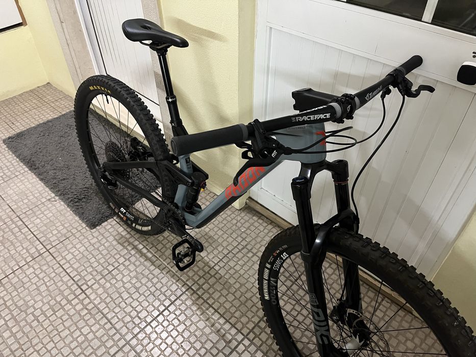 Radon cf 10 skeen trail roda 29