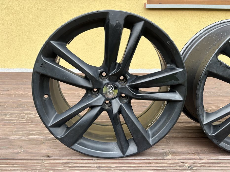 Felgi r19  8,5j  ET50 infiniti q50 model: N129-985