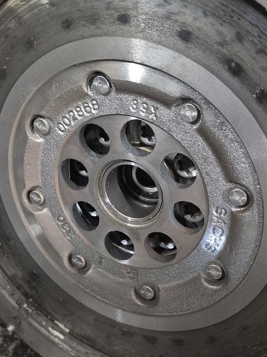 Зчеплення 2.0 Laguna Espace Qashqai X-trail Megane Trafic Маховик