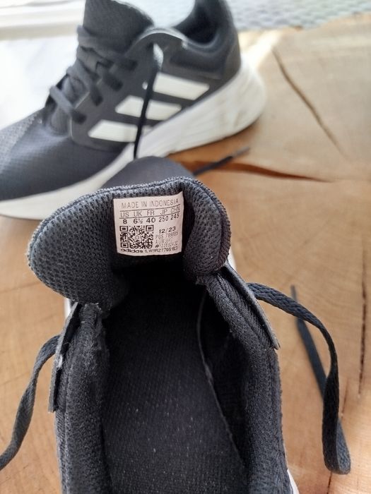 Buty Adidas Galaxy 6 40