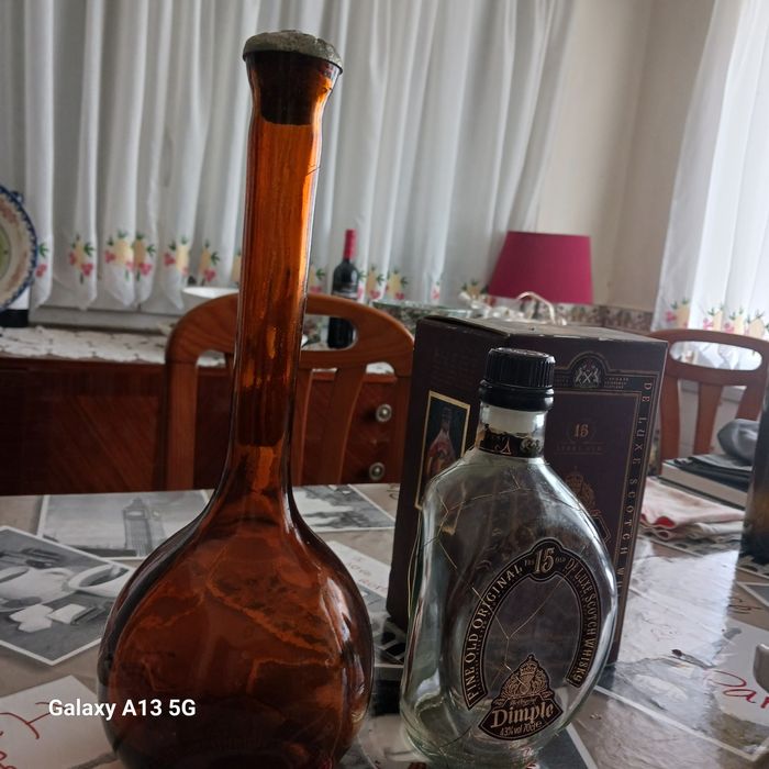 Garrafas antigas  5€