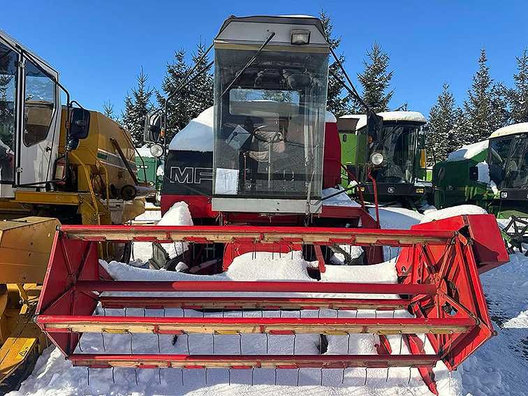 Зерноуборочный комбайн Massey Ferguson 16 (2)