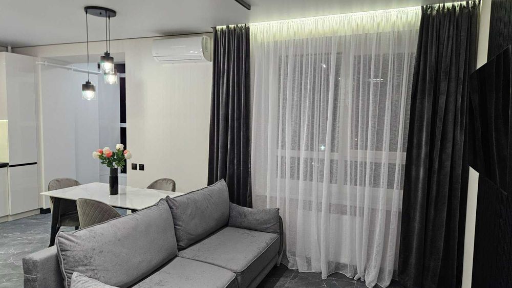 Здам в оренду простору однокімнатну квартиру з дійсно гарним ремонтом!