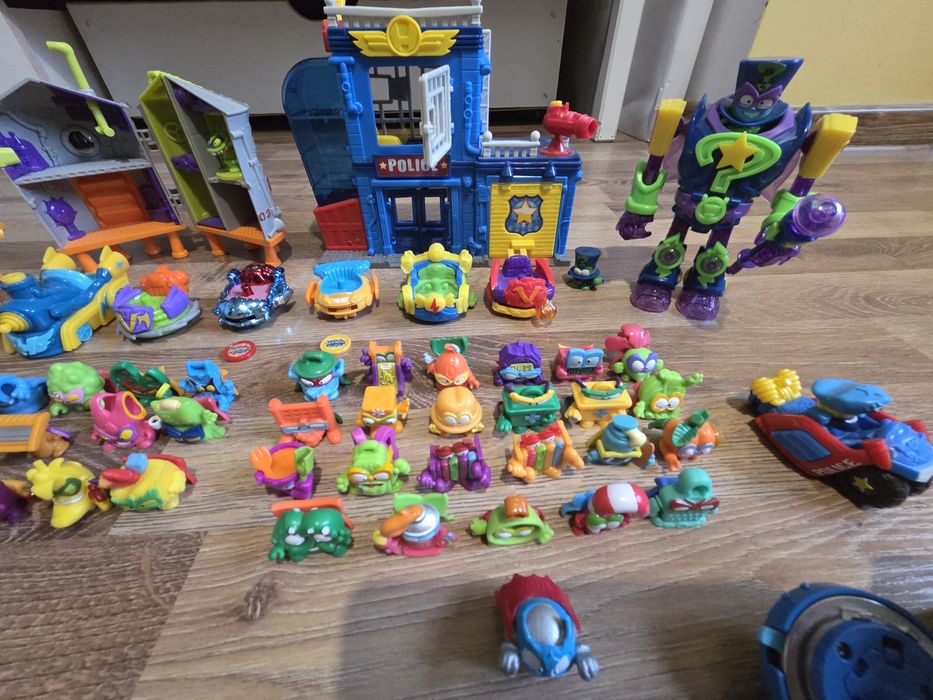 Kolekcja SuperThings SuperZings