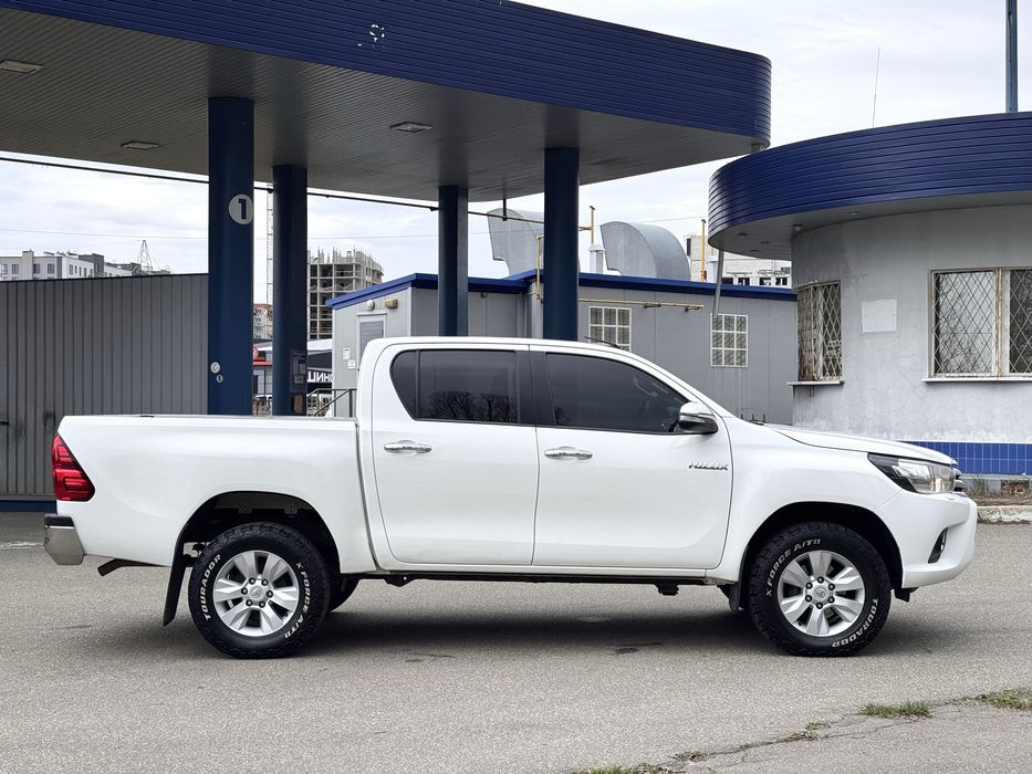 Toyota Hilux FL 2016 2.4 Diesel МКПП-6 ідеал
