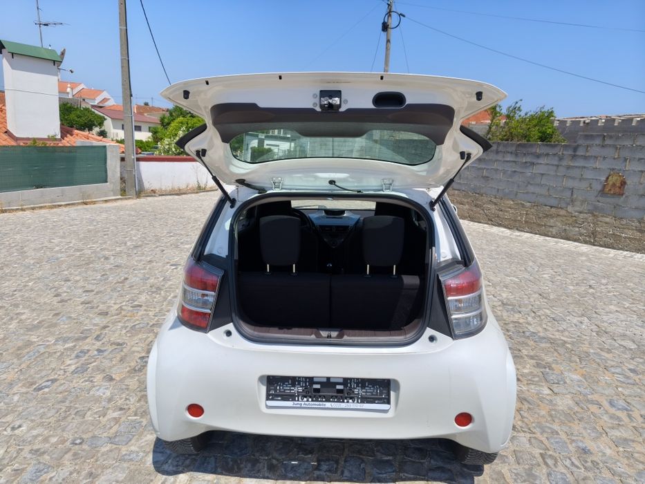 Toyota IQ ( só 85000 km)