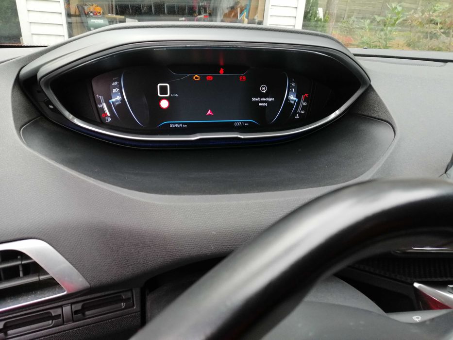 Peugeot 3008 1,2  w ładnym kolorze