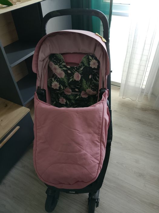 Sprzedam wózek spacerowy