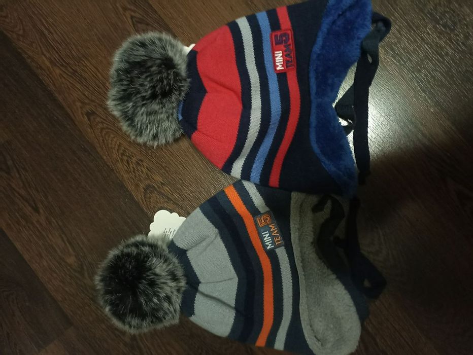 Шапочки детские зимние