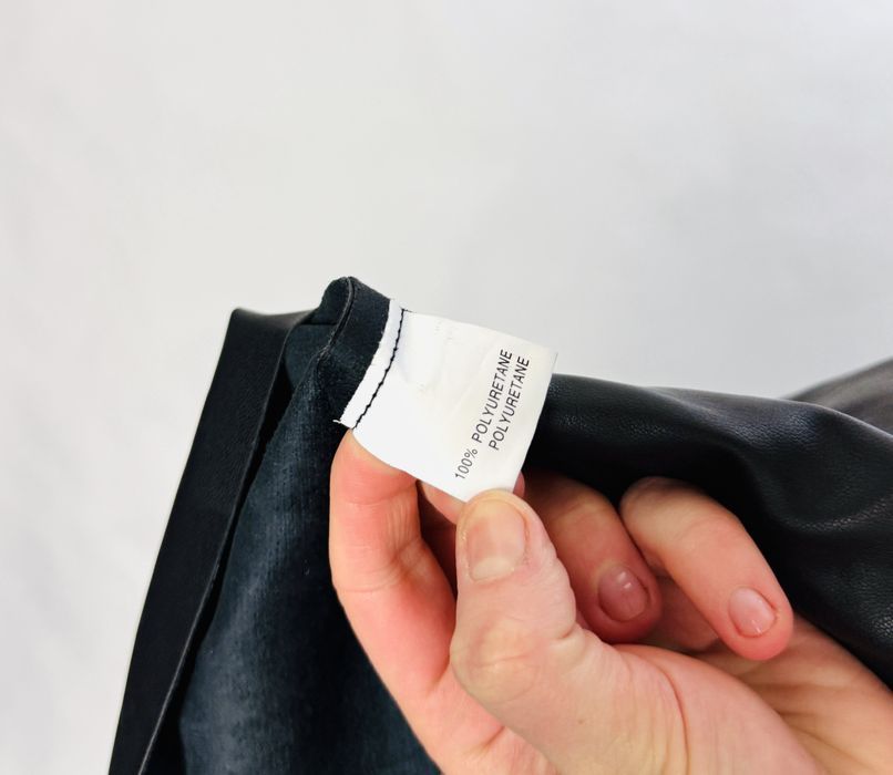 Czarna spódnica mini z guzikami S/M 36/38