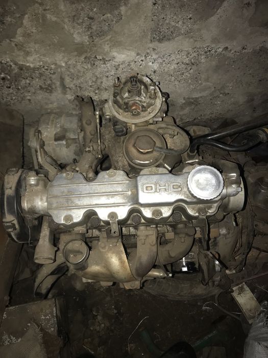 Продам двигун з коробкою передач