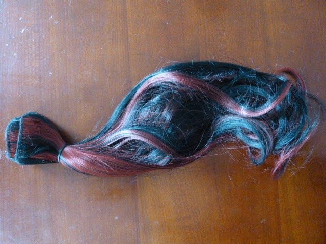 Dopinka ze sztucznych włosów