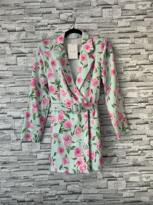 Piekny kombinezon garnitur damski