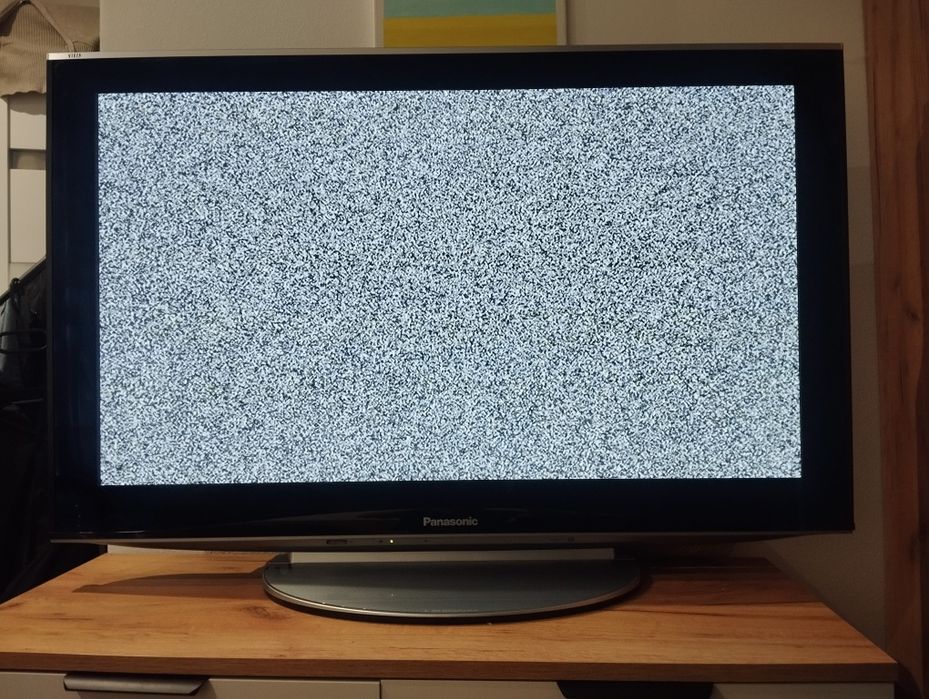 Telewizor Panasonic 42" + pilot