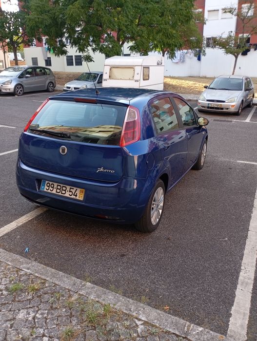 Fiat grande Punto impecável de tudo.