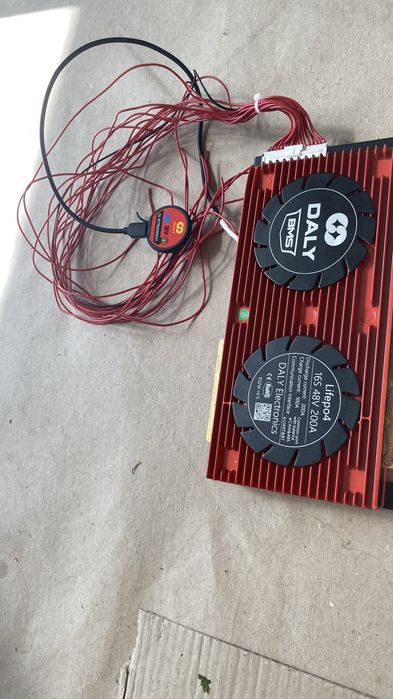 DALY BMS LiFePO4 16S 48V 200A + Bluetooth